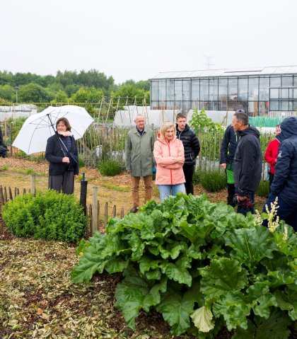 Minister Crevits op bezoek in Zedelgem